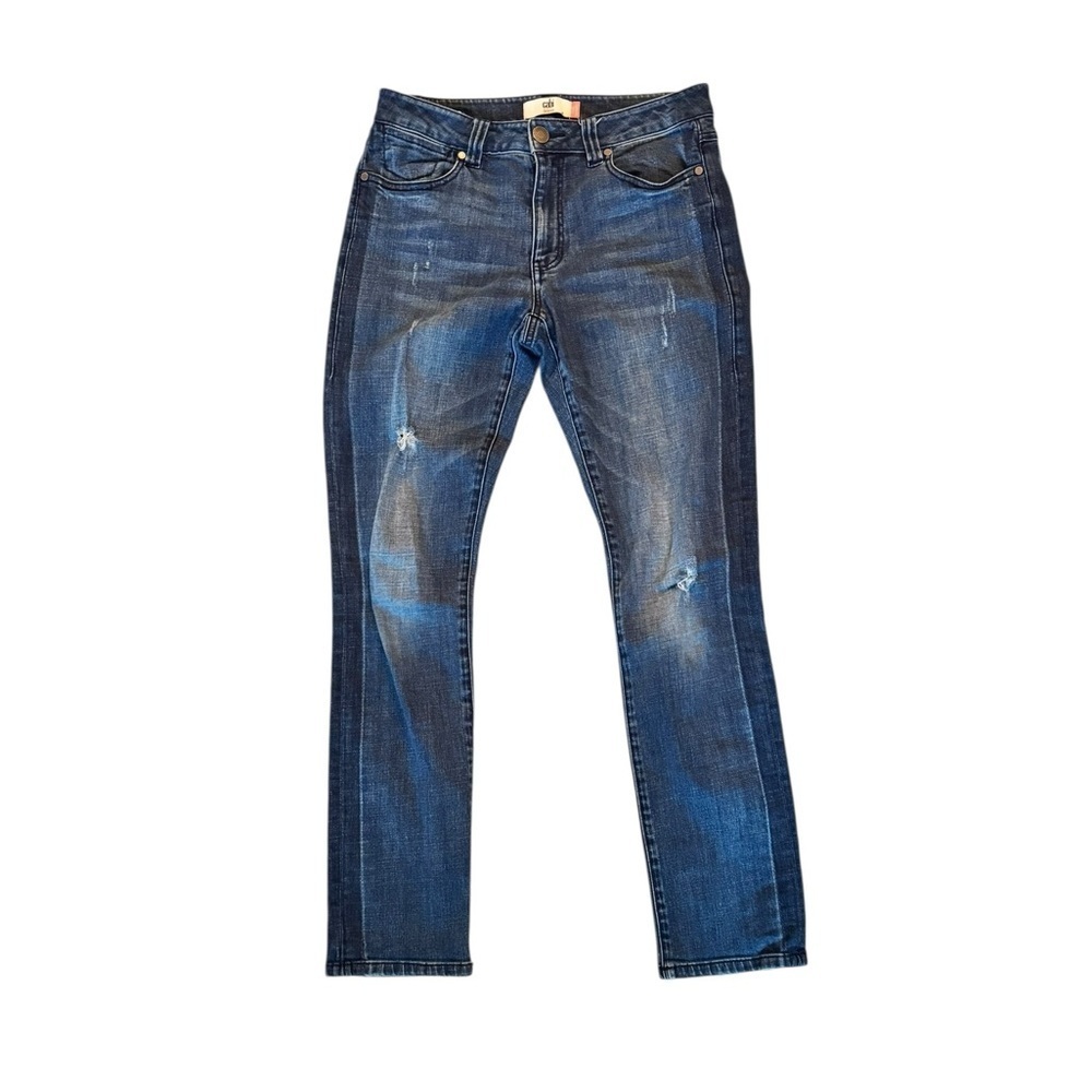 Cabi High Straight Jeans Women’s Size 6 Blue Distressed Denim